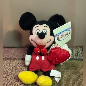 Disney Store Valentines Mickey Mouse Beanie